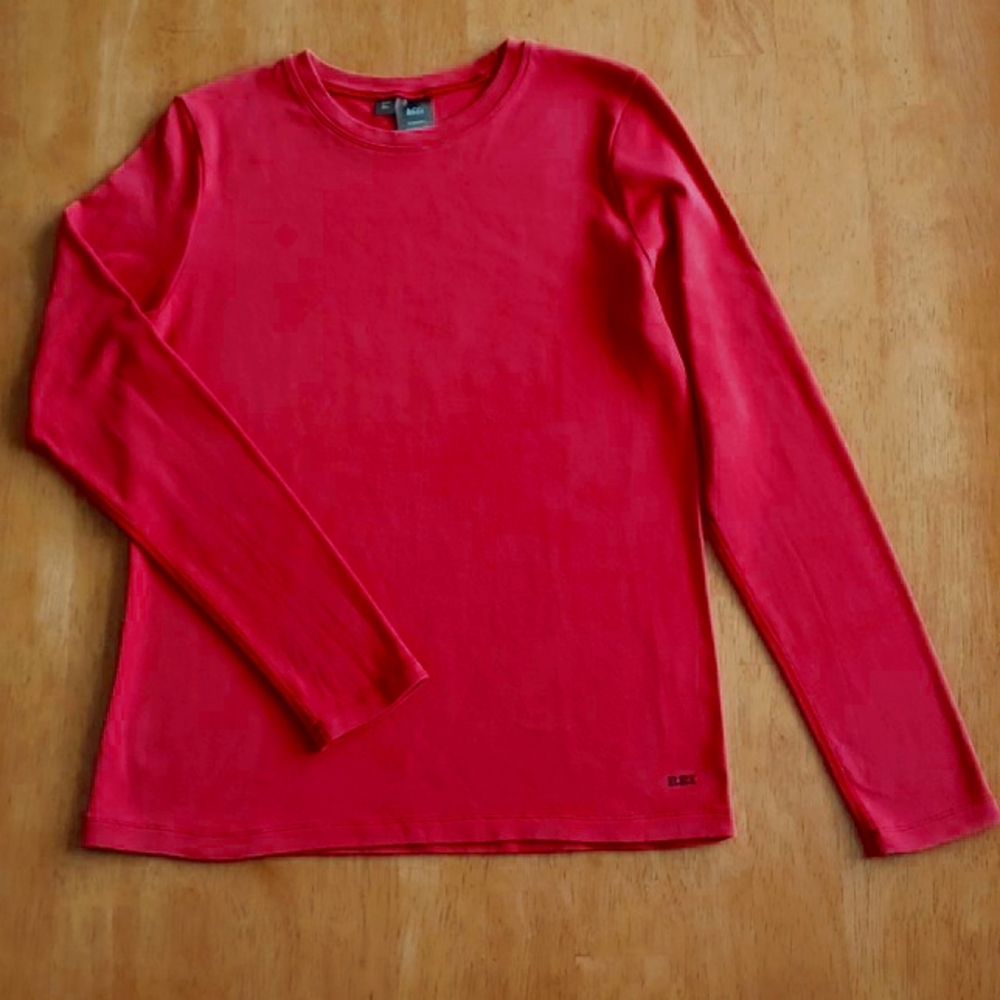 REI🌱 Long Sleeved UPF50+ Basic Crewneck Athletic Top. Reddish Color WL  EUC